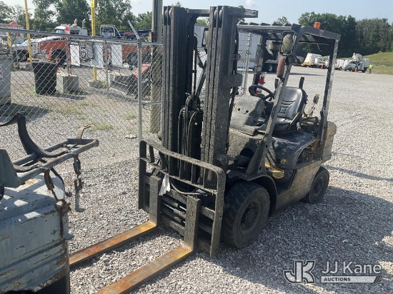 (Verona, KY) 2005 Caterpillar P5000 Rubber Tired Forklift Not Running, Condition Unknown, Hours Unkn