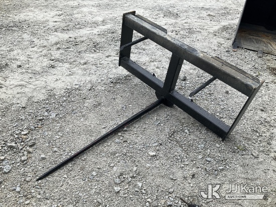 (Villa Rica, GA) 36 inch quick attach hay bail fork NOTE: This unit is being sold AS IS/WHERE IS via
