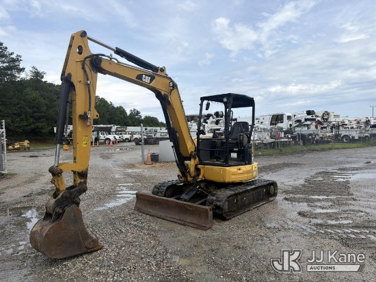 (Chester, VA) 2017 Caterpillar 305.5E2 CR Mini Hydraulic Excavator Runs, Moves & Operates) (Engine C