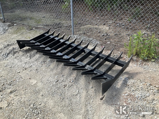 (Villa Rica, GA) 84in Quick Attach Root Rake NOTE: This unit is being sold AS IS/WHERE IS via Timed