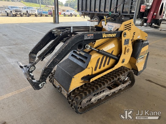 (Talladega, AL) Vermeer S925 TX Stand-Up Crawler Skid Steer Loader, (Co-op Unit) Runs, Moves & Opera
