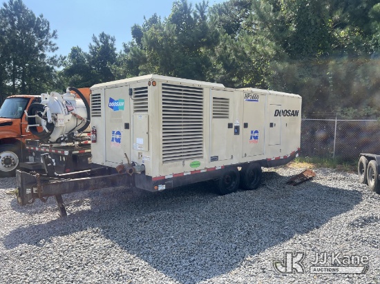 (Villa Rica, GA) 2017 Doosan HP1600 Portable Air Compressor, trailer mtd. Non-Titled) (Not Running,