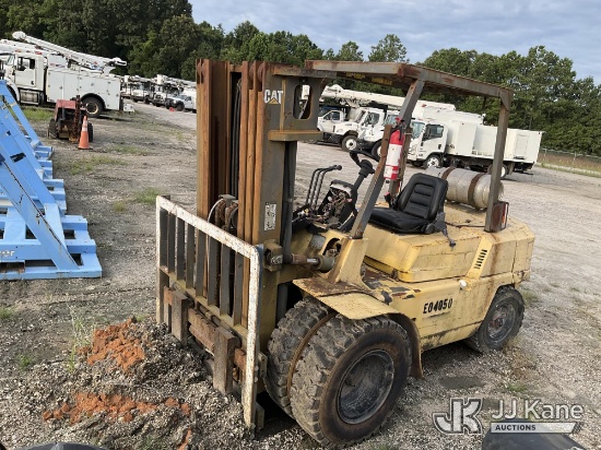 (Chester, VA) 2004 Caterpillar GLP40 Pneumatic Tired Forklift Not Running, Condition Unknown