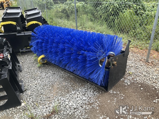 (Villa Rica, GA) 84 Inch Quick Attach Skid Steer Hydraulic Angle Broom NOTE: This unit is being sold