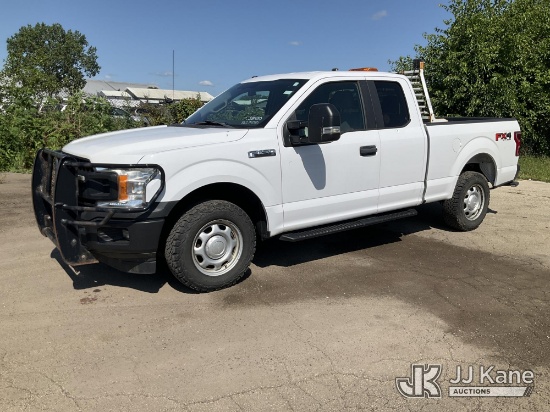 (South Beloit, IL) 2018 Ford F150 4x4 Extended-Cab Pickup Truck Runs & Moves) (Hail Damage, Interior