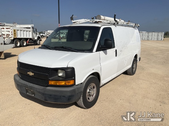(Marion, TX) 2013 Chevrolet Express 2500 Cargo Van Runs & Moves) (Dash Warning Indicators On, Windsh