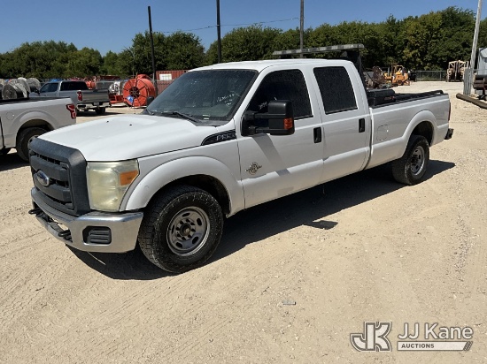 (Hutto, TX) 2015 Ford F350 Crew-Cab Pickup Truck Runs & Moves) (Dash Warning Indicator On