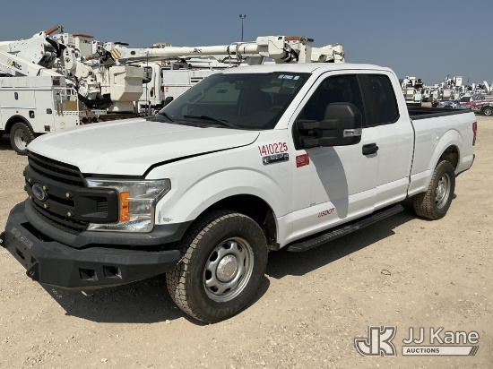 (Waxahachie, TX) 2018 Ford F150 4x4 Extended-Cab Pickup Truck Runs & Moves) (Dashboard Indicators On