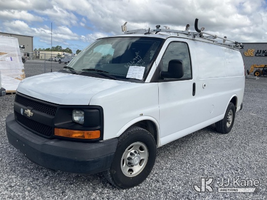 (Hammond, LA) 2015 Chevrolet Express G2500 Cargo Van Runs & Moves