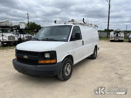 (Houston, TX) 2015 Chevrolet Express G2500 Cargo Van Runs & Moves