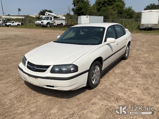 (Shakopee, MN) 2004 Chevrolet Impala 4-Door Sedan Runs & Moves) (Windshield Deficiencies