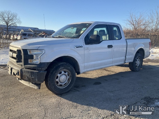 (South Beloit, IL) 2017 Ford F150 4x4 Extended-Cab Pickup Truck Runs & Moves) (Dash Warning Indicato