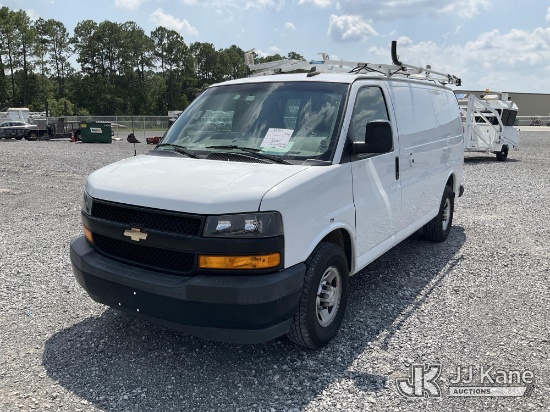 (Hammond, LA) 2018 Chevrolet Express G2500 Cargo Van Runs & Moves