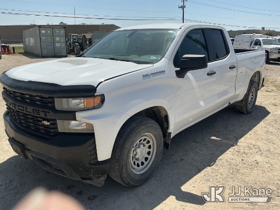 (Waxahachie, TX) 2019 Chevrolet Silverado 1500 Extended-Cab Pickup Truck Runs & Moves) (Dashboard Wa