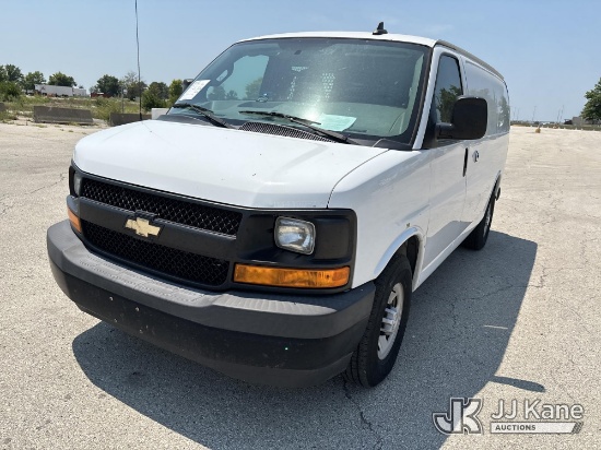(Kansas City, MO) 2017 Chevrolet Express G2500 Cargo Van Runs & Moves