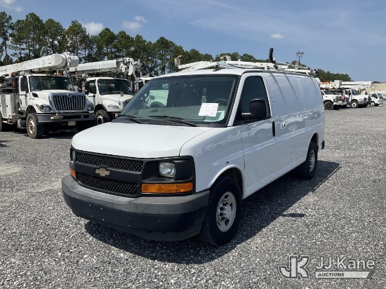 (Hammond, LA) 2017 Chevrolet Express G2500 Cargo Van Runs & Moves) (Dash Warning Indicators On