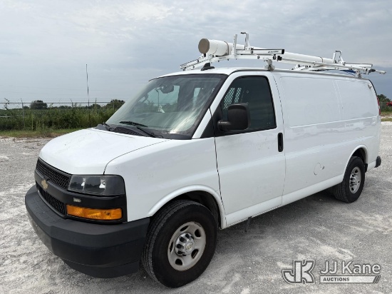 (Hawk Point, MO) 2020 Chevrolet Express G2500 Cargo Van Runs & Moves