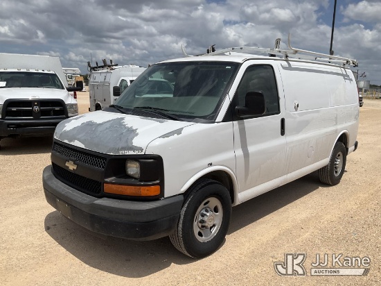 (Marion, TX) 2012 Chevrolet Express G2500 Cargo Van Runs & Moves) (Strong Odor