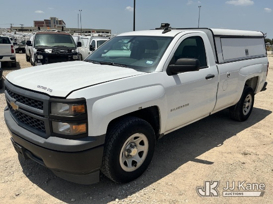 (Waxahachie, TX) 2015 Chevrolet Silverado 1500 Pickup Truck Runs & Moves)