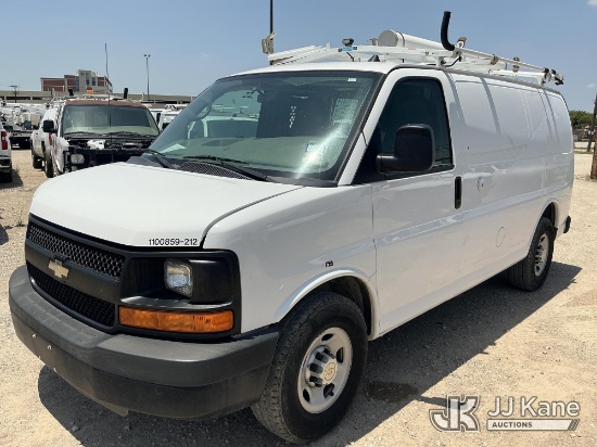 (Waxahachie, TX) 2012 Chevrolet Express 2500 Cargo Van Runs & Moves