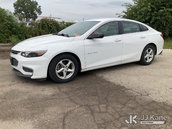(South Beloit, IL) 2016 Chevrolet Malibu 4-Door Sedan Runs & Moves) (Corrosion