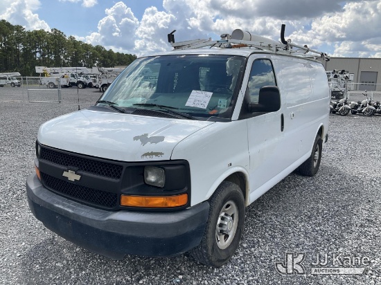(Hammond, LA) 2013 Chevrolet Express G2500 Cargo Van Runs & Moves) (Dash Warning Indicators On