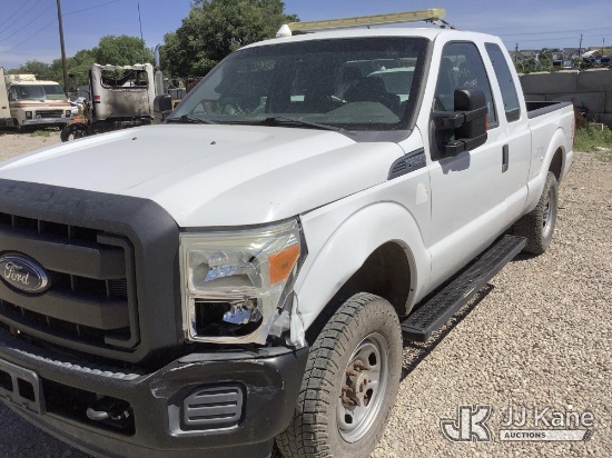 (Colorado Springs, CO) 2016 Ford F250 4x4 Extended-Cab Pickup Truck Runs & Moves) (Collision Issues