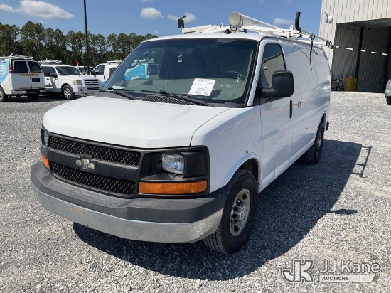 (Hammond, LA) 2014 Chevrolet Express G2500 Cargo Van Runs & Moves