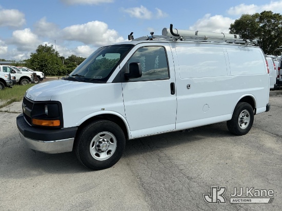 (South Beloit, IL) 2014 Chevrolet Express 2500 Cargo Van Runs & Moves