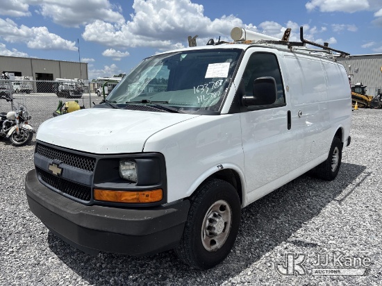 (Hammond, LA) 2014 Chevrolet Express G2500 Cargo Van Runs & Moves