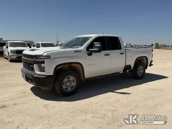 (Midland, TX) 2021 Chevrolet Silverado 2500HD Extended-Cab Pickup Truck Runs & Moves) (Hail Damage
