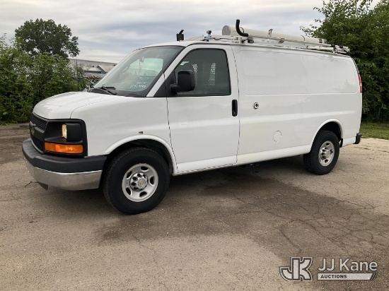 (South Beloit, IL) 2014 Chevrolet Express 2500 Cargo Van Runs & Moves