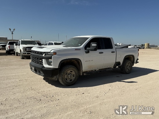 (Midland, TX) 2021 Chevrolet Silverado 2500HD Crew-Cab Pickup Truck Runs & Moves) (Dash Warning Indi