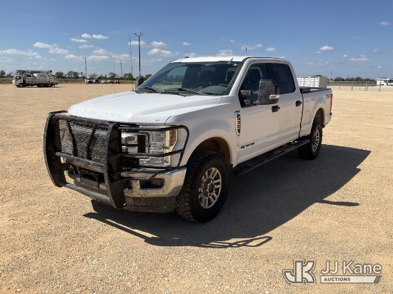 (Marion, TX) 2019 Ford F250 4x4 Crew-Cab Pickup Truck Runs & Moves) (Dash Warning Indicators On