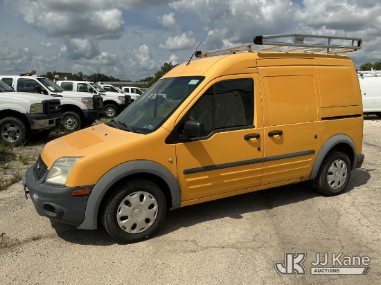 (South Beloit, IL) 2013 Ford Transit Connect XL with Rear Door Glass Mini Cargo Van Runs & Moves) (C