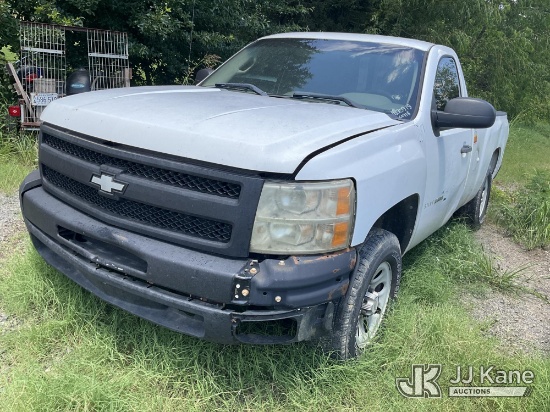 (Conway, AR) 2010 Chevrolet Silverado 1500 Pickup Truck Runs & Moves) (Engine Performance Concerns-E