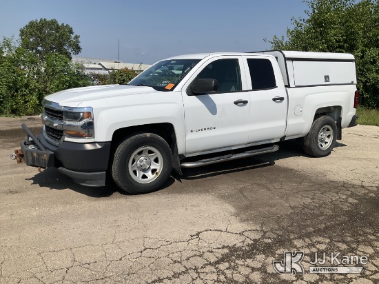 (South Beloit, IL) 2016 Chevrolet Silverado 1500 Extended-Cab Pickup Truck Runs, Moves & Winch Opera