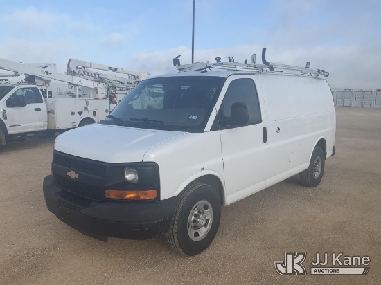 (Marion, TX) 2015 Chevrolet Express G2500 Cargo Van Runs & Moves) (Dash Warning Indicators On, Exter