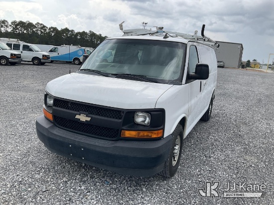 (Hammond, LA) 2017 Chevrolet Express G2500 Cargo Van Runs & Moves) (Dash Warning Indicators On