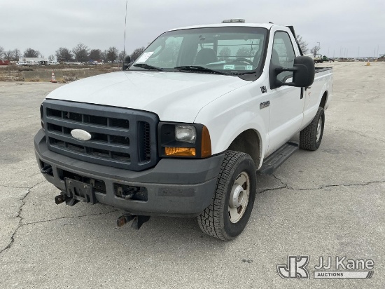 (Kansas City, MO) 2007 Ford F350 4x4 Pickup Truck Runs & Moves) (Exhaust Leak Under Hood, Dash Warni