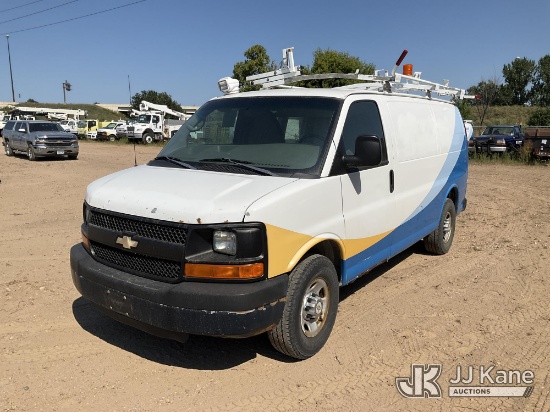 (Shakopee, MN) 2011 Chevrolet Express 2500 Cargo Van