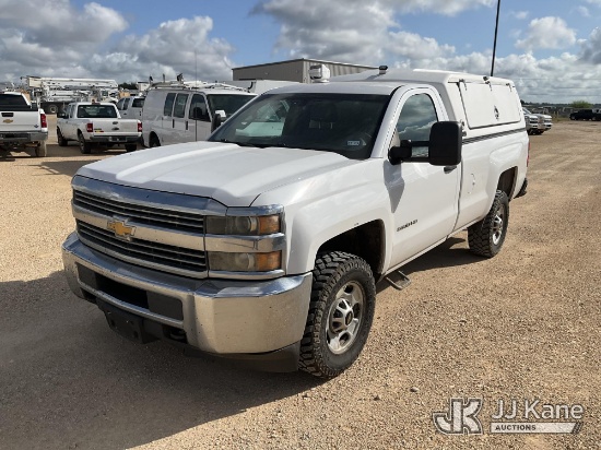 (Marion, TX) 2015 Chevrolet Silverado 2500HD Pickup Truck Runs & Moves) (Dash Warning Indicators On,