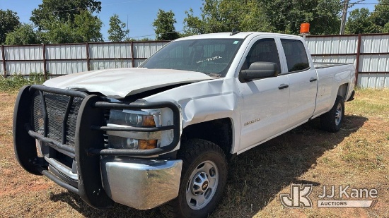 (Oklahoma City, OK) 2018 Chevrolet Silverado 2500HD Crew-Cab Pickup Truck Runs & Moves) (Engine Perf