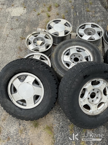 (South Beloit, IL) (4) GM Alloy Wheels