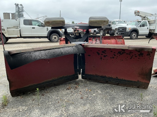(South Beloit, IL) 8ft Western MVP Snow Plow NOTE: This unit is being sold AS IS/WHERE IS via Timed