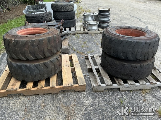 (South Beloit, IL) (4) Skid Steer Tires & Wheels(Used) NOTE: This unit is being sold AS IS/WHERE IS