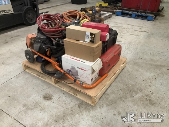 (South Beloit, IL) Pallet of Miscellaneous Items (Condition Unknown) NOTE: This unit is being sold A