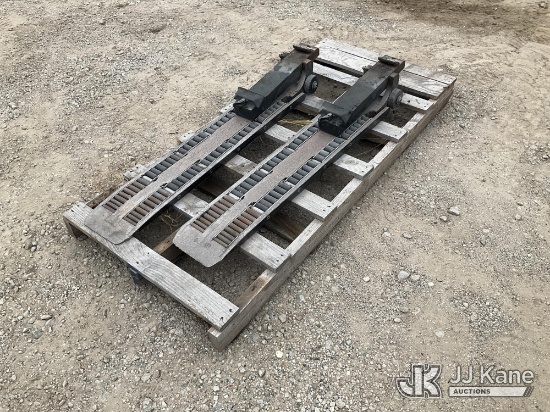 (Des Moines, IA) (2) Vester V072A Roller-Type Forklift Fork Extensions/Caster Fork Attachments. Heav