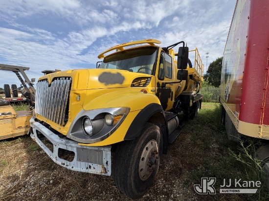 (Hawk Point, MO) 2009 International 7400 Vacuum Excavation Truck Runs & Does Not Move, Upper Conditi