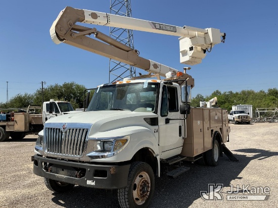 (Brackettville, TX) Terex Hi-Ranger HR40M, Material Handling Bucket Truck rear mounted on 2016 Inter